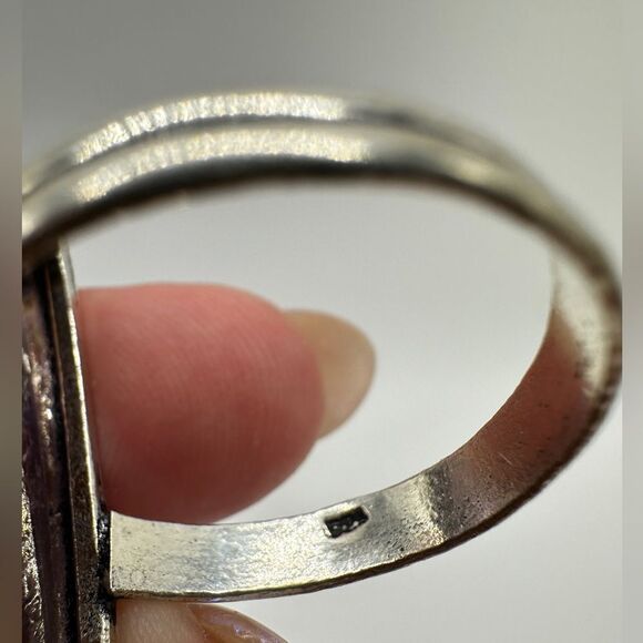 Stunning Large Pear cut Cabochon Amethyst in sterling silver ring! Size 11 - Picture 9 of 15